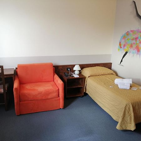 Hotel Siros Верона Екстериор снимка