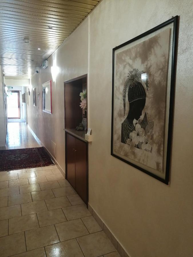 Hotel Siros Верона Екстериор снимка