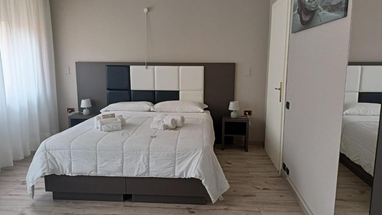 Hotel Siros Верона Екстериор снимка