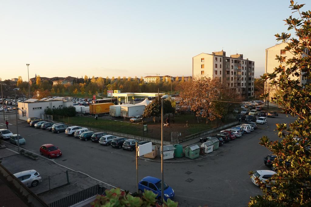 Hotel Siros Верона Екстериор снимка