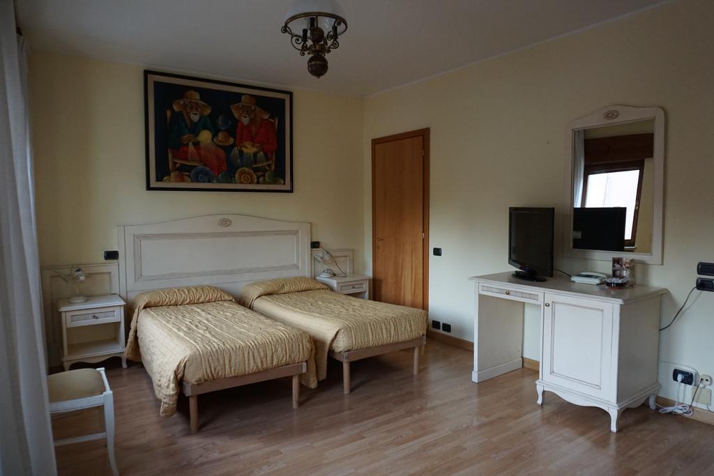 Hotel Siros Верона Стая снимка